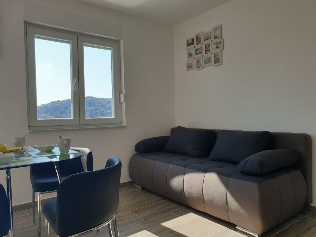 Best View Apartments Cesarica Exteriör bild